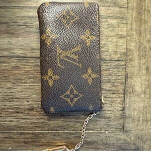 Louis Vuitton Monogram Canvas Key Holder